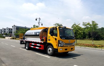 东风6方智能型沥青洒布车
